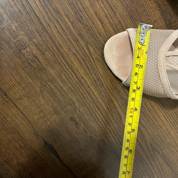 6.5 Nine West Heel - Picture 6 of 7